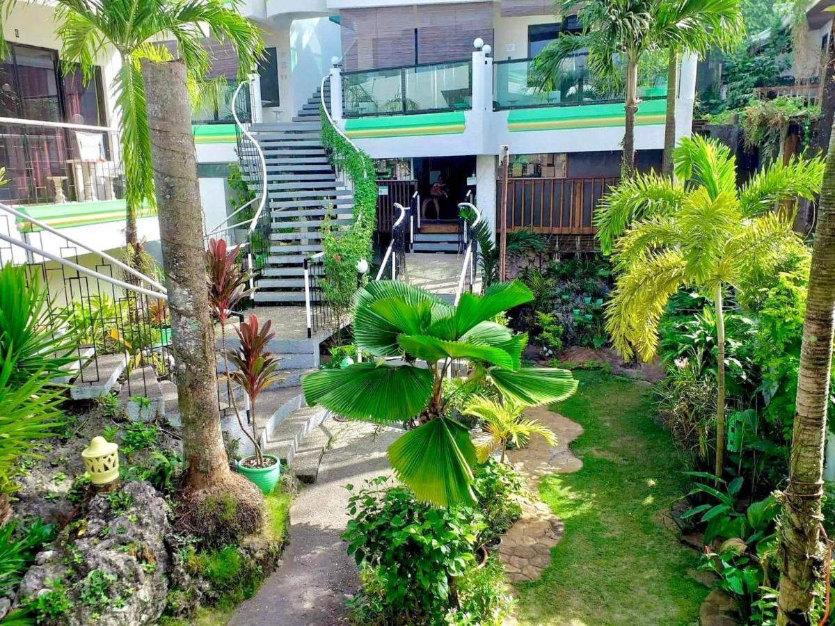 Turtle Inn Resort Manoc-Manoc Exterior photo