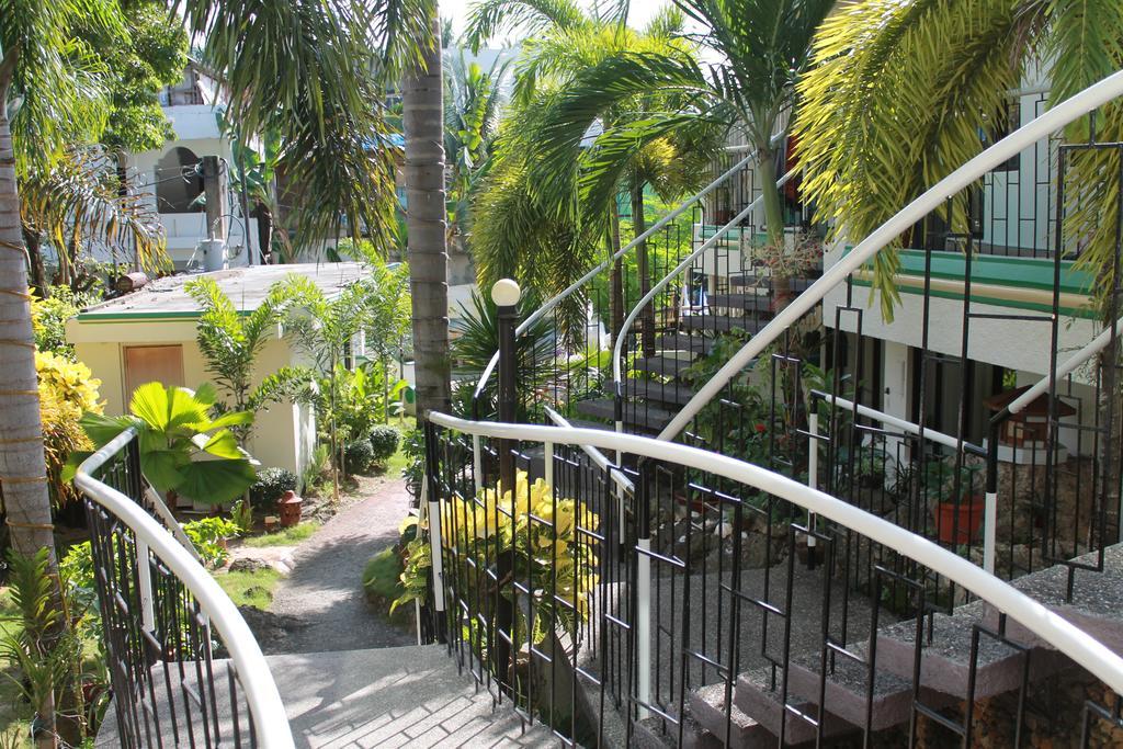 Turtle Inn Resort Manoc-Manoc Exterior photo